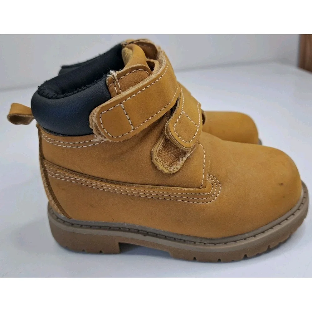 Toddler Boys 3 Pair Boots / Shoes Size 4 and 5  Wonder‎ Nation & Robert David